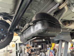 燃料タンク交換